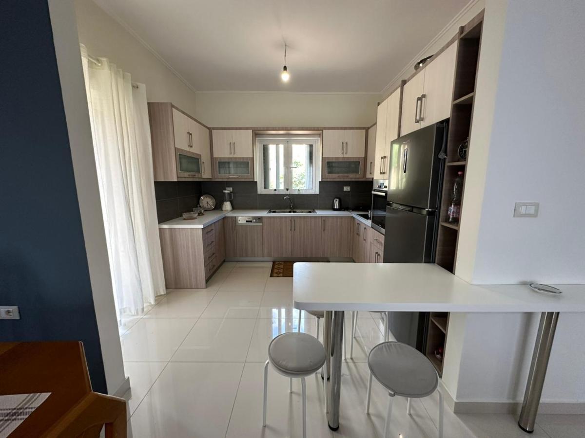 Comfy Hill Apartments Саранда Екстер'єр фото