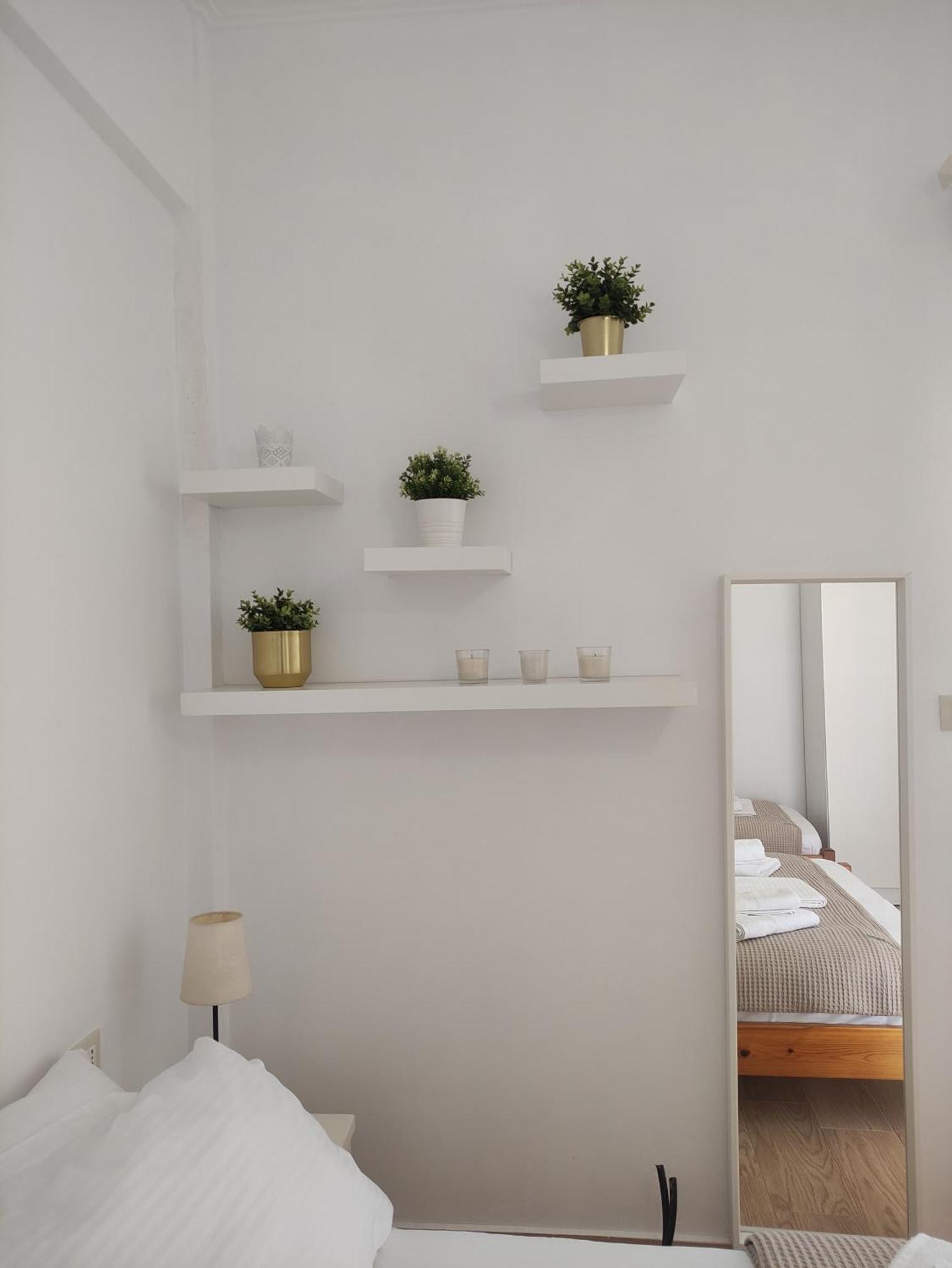 Comfy Hill Apartments Саранда Екстер'єр фото